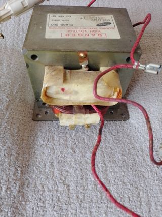 TRANSFORMADOR MICROONDAS 