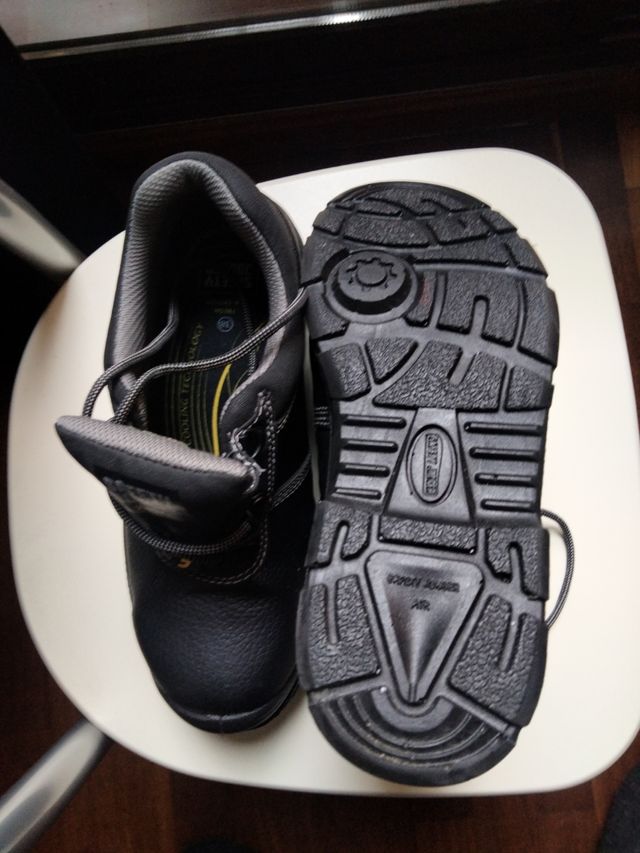 Calzado seguridad Zapatos