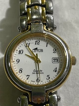 Reloj Lotus 