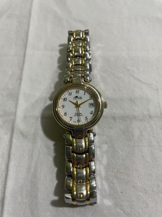 Reloj Lotus 