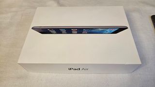 iPad Air mod. A1475 de 32GB Wi-Fi y Celular