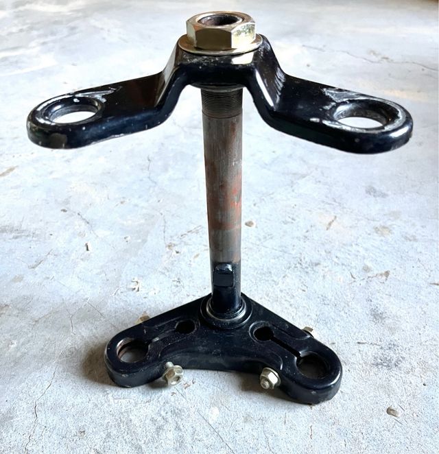 Tija basculante Derbi Variant