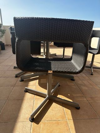 Conjunto de mesa y 6 sillas KETTAL