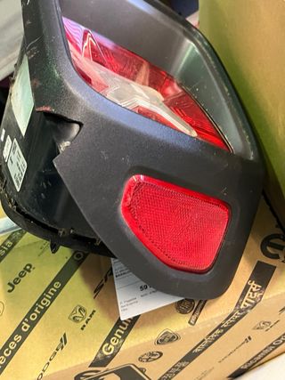 piloto trasera Jeep Renegade 2018
