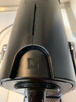 Cafetera Nespresso Pixie Delonghi