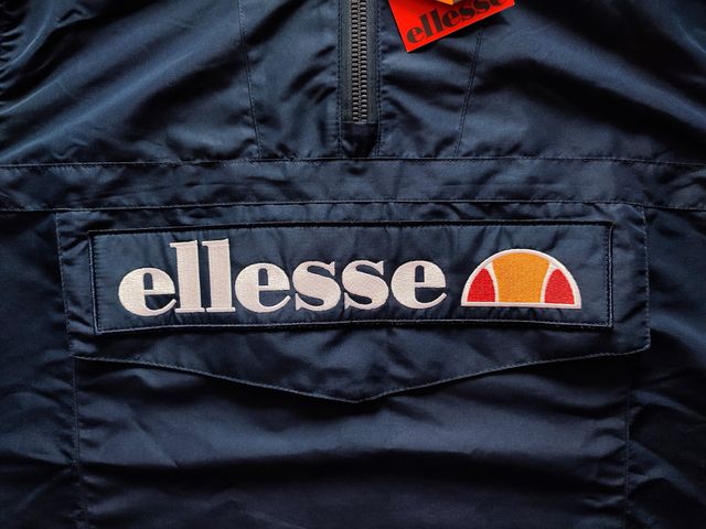 Ellesse Mont 2 cortavientos