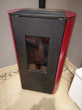 Stufa a pellet EQ8 7KW