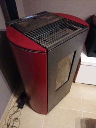 Stufa a pellet EQ8 7KW