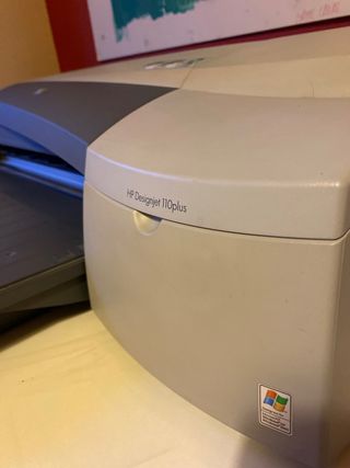 impresora gran formato HP110plus
