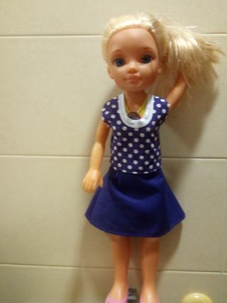 Muñeca Nancy con su vestido