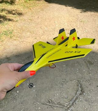 AVIÓN CON MANDO A DISTANCIA ZY 530 