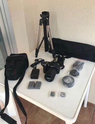 REFLEX NIKON D80 mas equipacion, algo negociable.