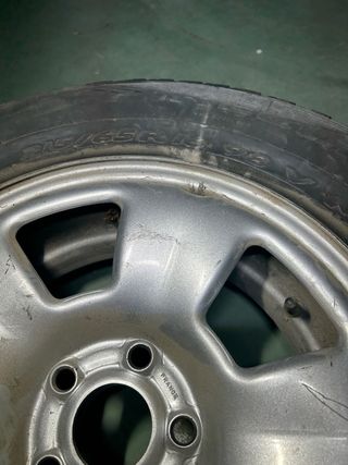 Llanta Renault Scenic RX4 215/65R16
