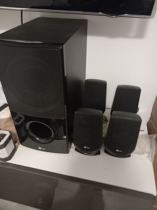 Altavoces home cinema LG