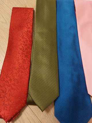 Corbatas de seda italianas
