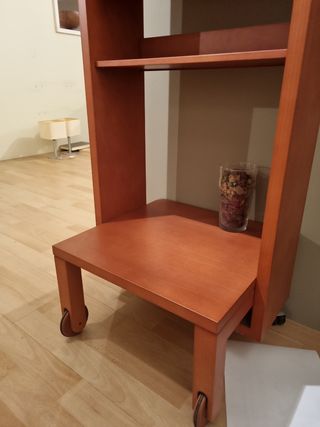 Mueble para equipo de música y cds