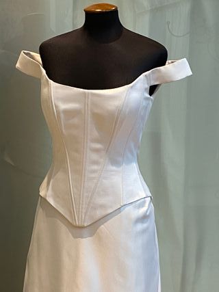 vestido de novia  fiesta corpiño y falda