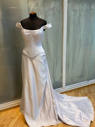 vestido de novia  fiesta corpiño y falda