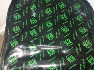 Antigua Maquina de escribir Oliveti letera 25