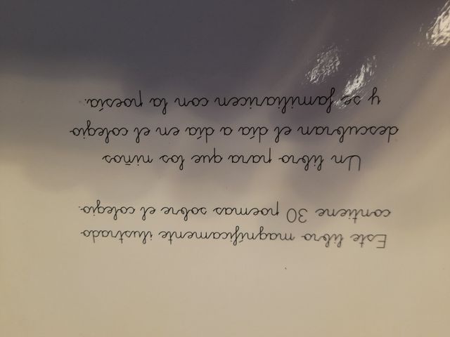 Libro versos del colegio