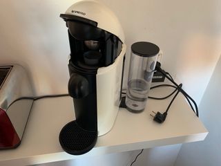 Cafetera Nespresso Vertuo Plus