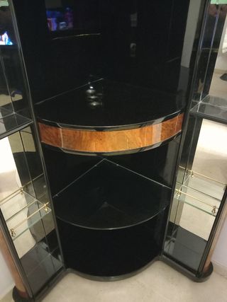 Mueble vitrina y barra bar para salón 