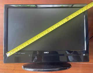 Televisor de 16 pulgadas con lector de DVD