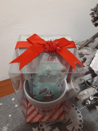 Tazza nuova con 5 accessori