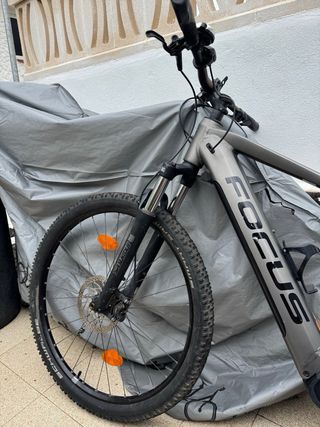 Ebike de montaña Focus