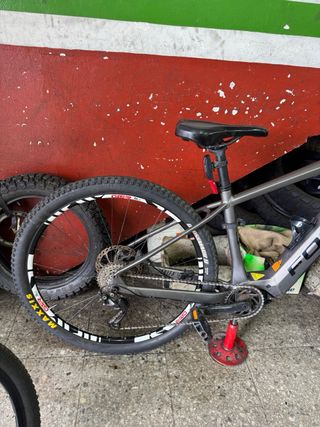 Ebike de montaña Focus