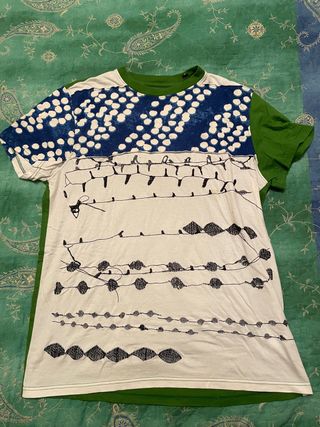 camiseta desigual M
