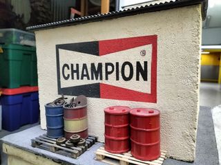 Maqueta garaje Harley Davidson.