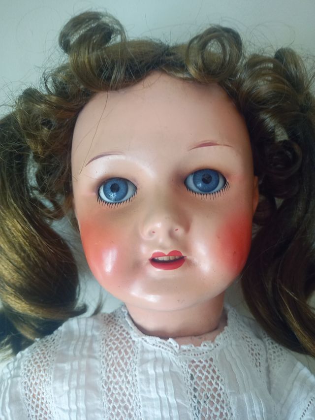 Muñeca antigua 57 cm.