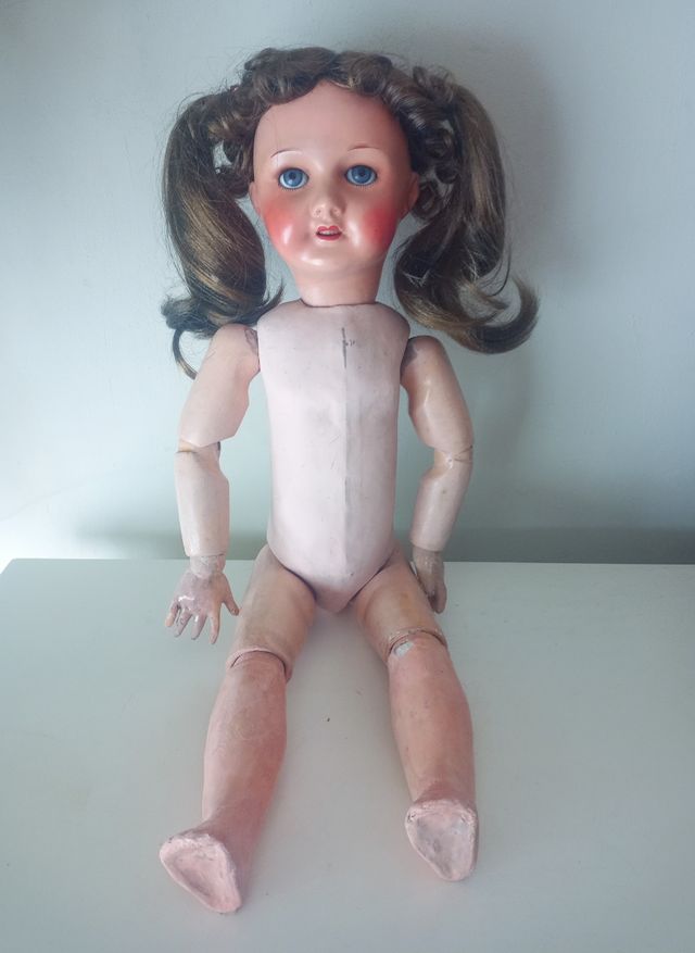 Muñeca antigua 57 cm.