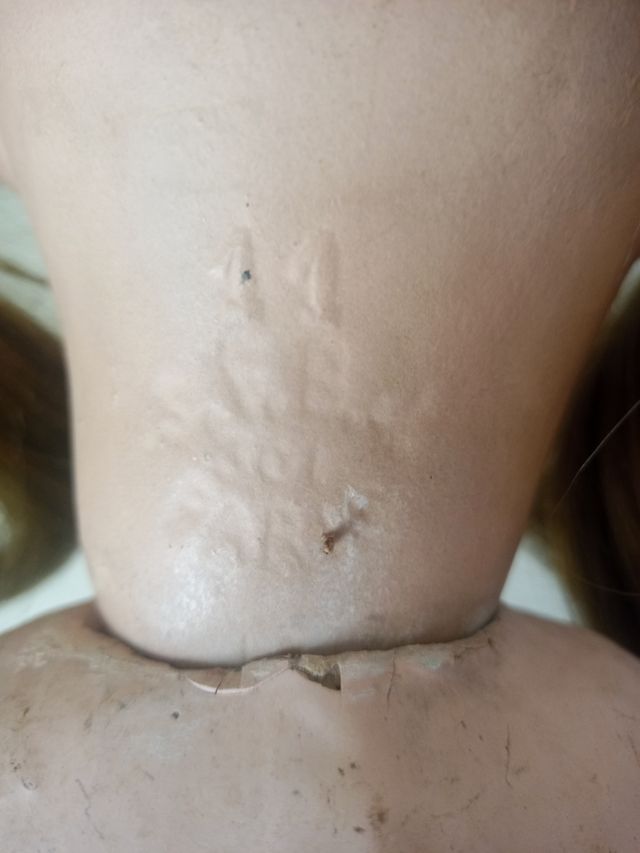 Muñeca antigua 57 cm.