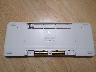 Teclado logitech k400r