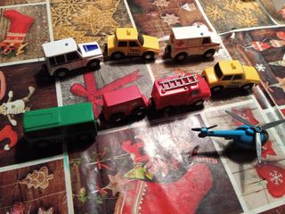 Coches vehículos madera Ikea