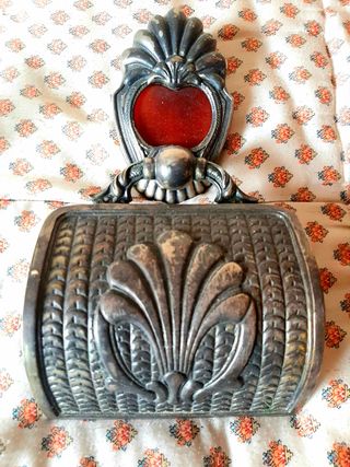 Espejo, vitrinas y accesorios de baño clásicos