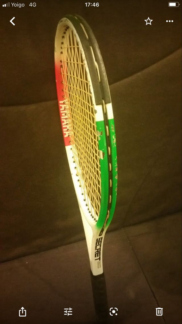 raqueta de tenis Yamaha