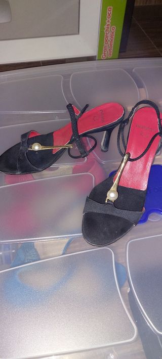 Vendo zandalias con poco tacon