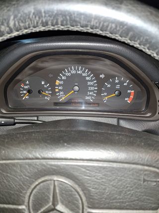 Mercedes-Benz Clase E 1999