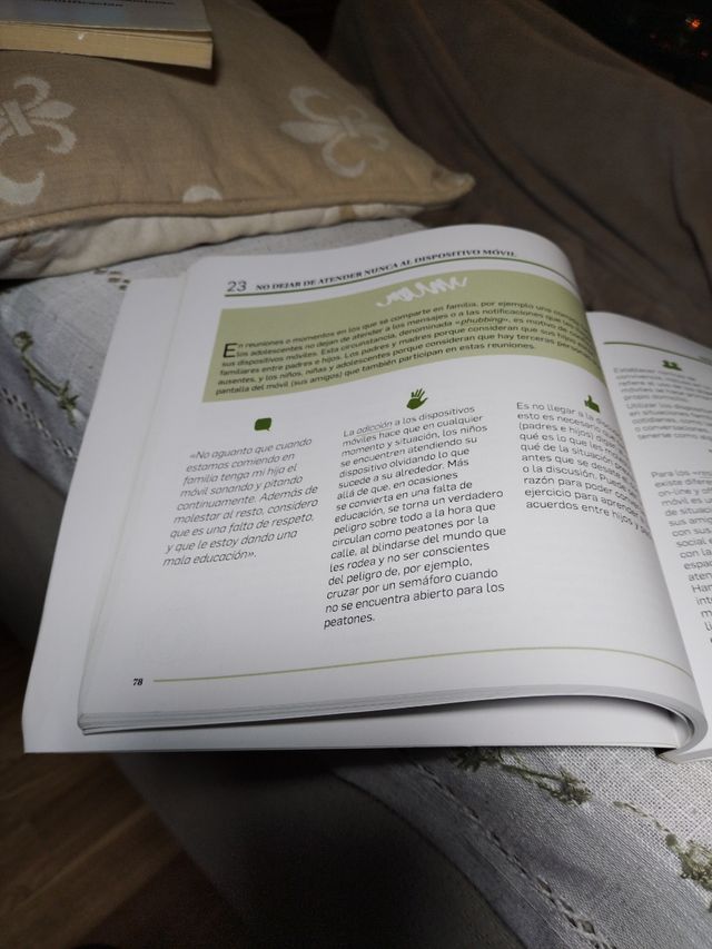 LIBRO ATENCION MAMÀS Y PAPAS