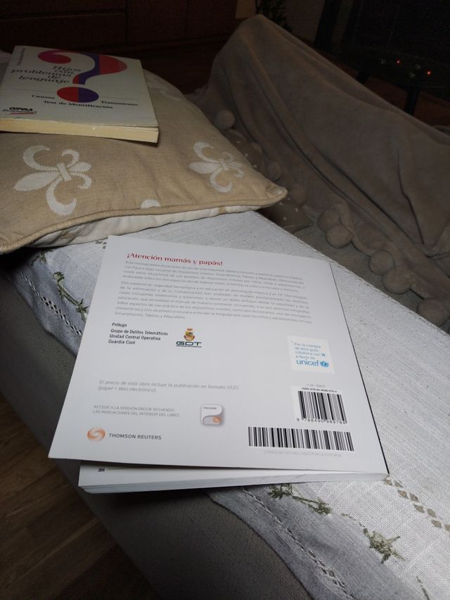 LIBRO ATENCION MAMÀS Y PAPAS