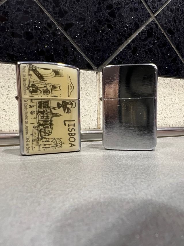 coppia accendini tipo zippo 