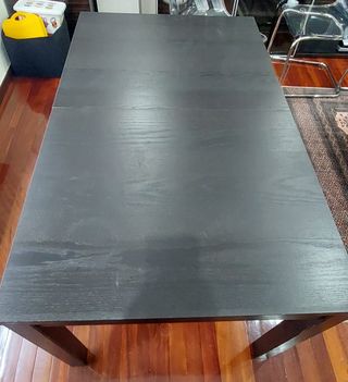 Mesa de salón extensible con 6 sillas 