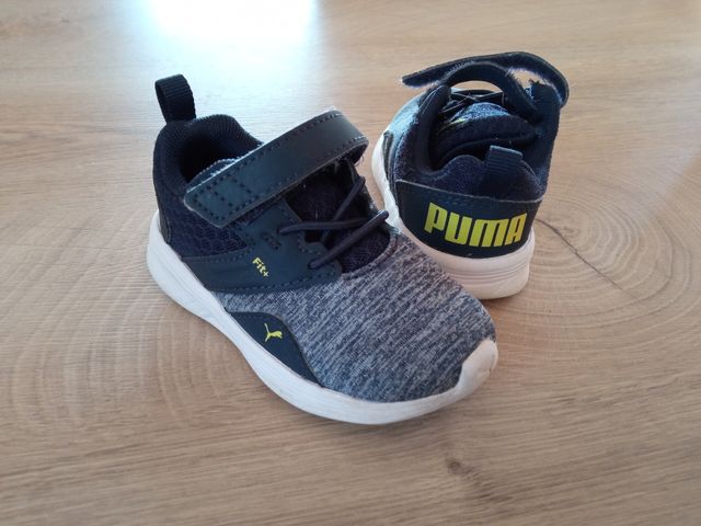 Scarpe bimbo Puma n. 21