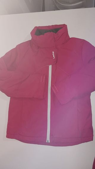 Traje de nieve 7 a 10 años (9 prendas)
