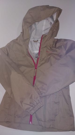 Traje de nieve 7 a 10 años (9 prendas)