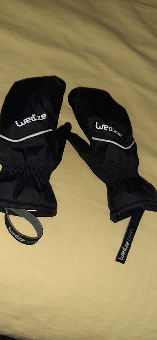 Manoplas nieve + pantalón agua-nieve  impermeable