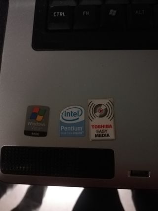 Portátil Toshiba Satellite L40-150